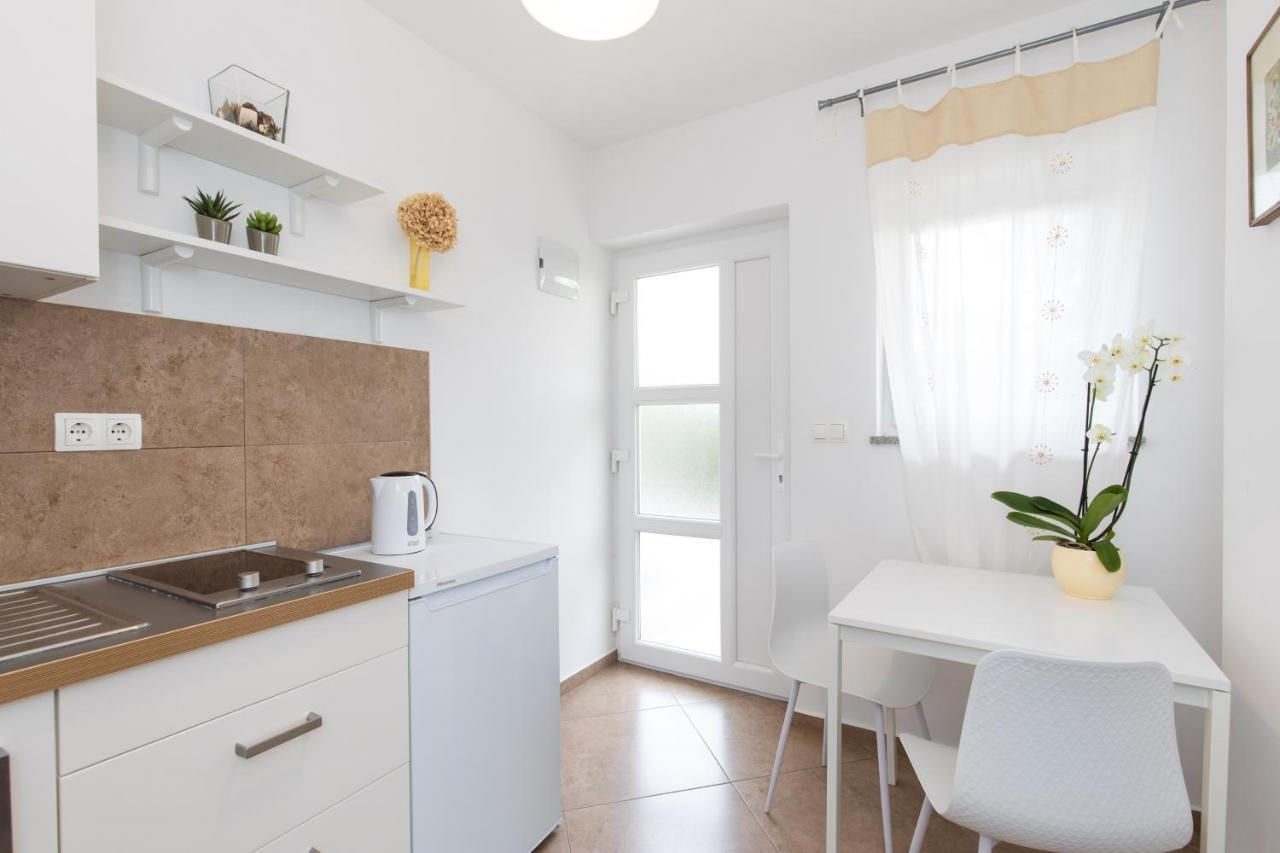 Laura Apartment Krk Town